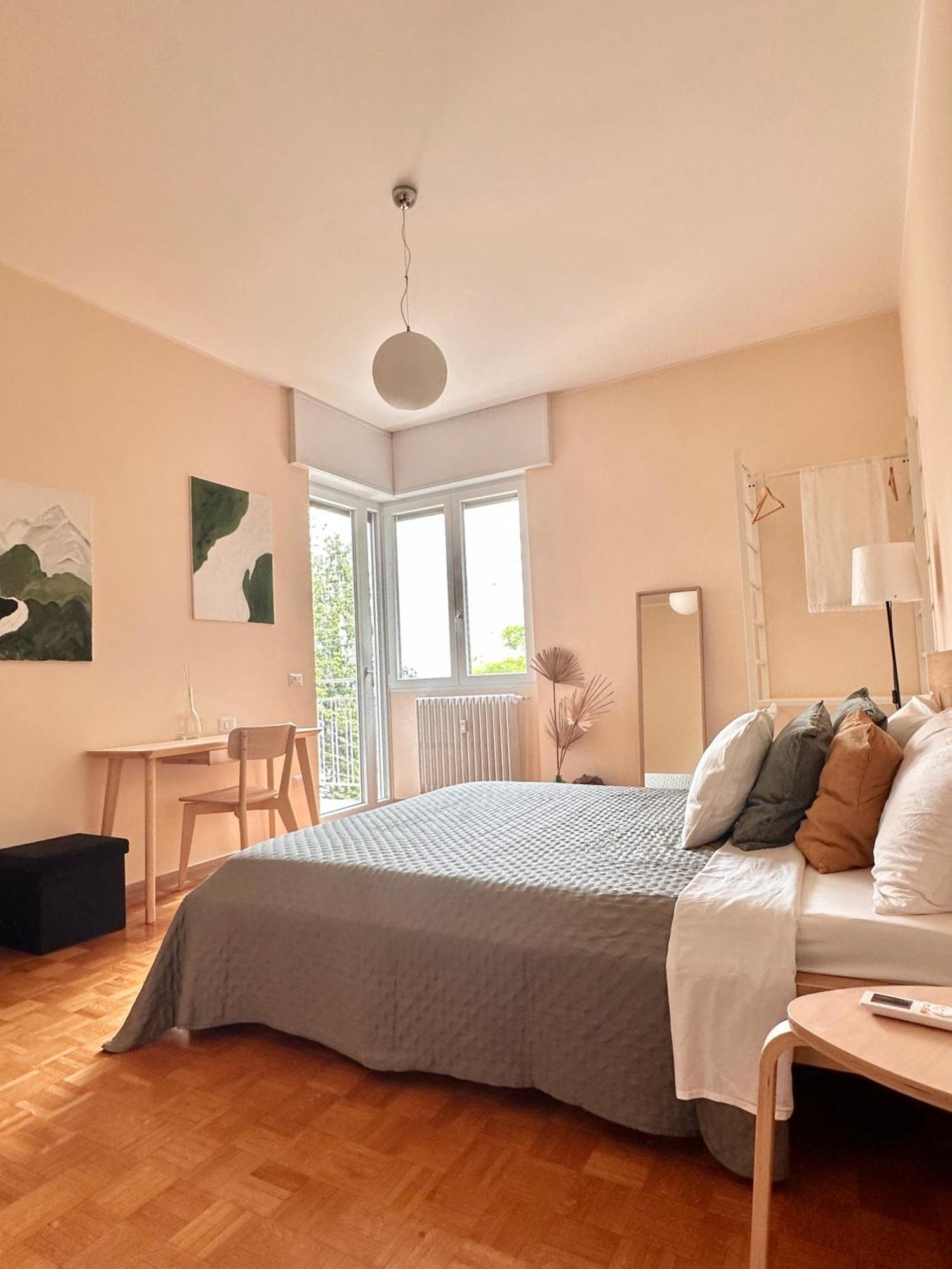 Casa Ling -Ac - Parking-2Bathrooms Como Eksteriør bilde